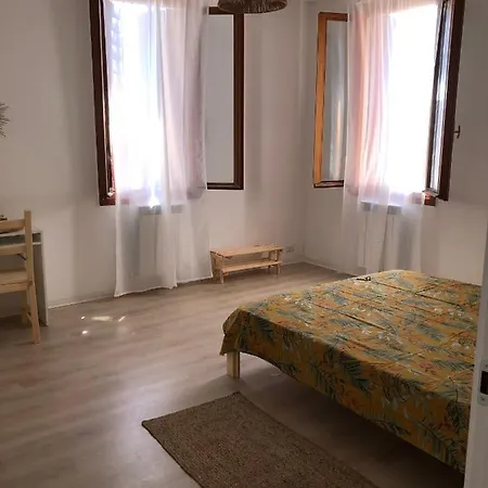 Casa Mestrina